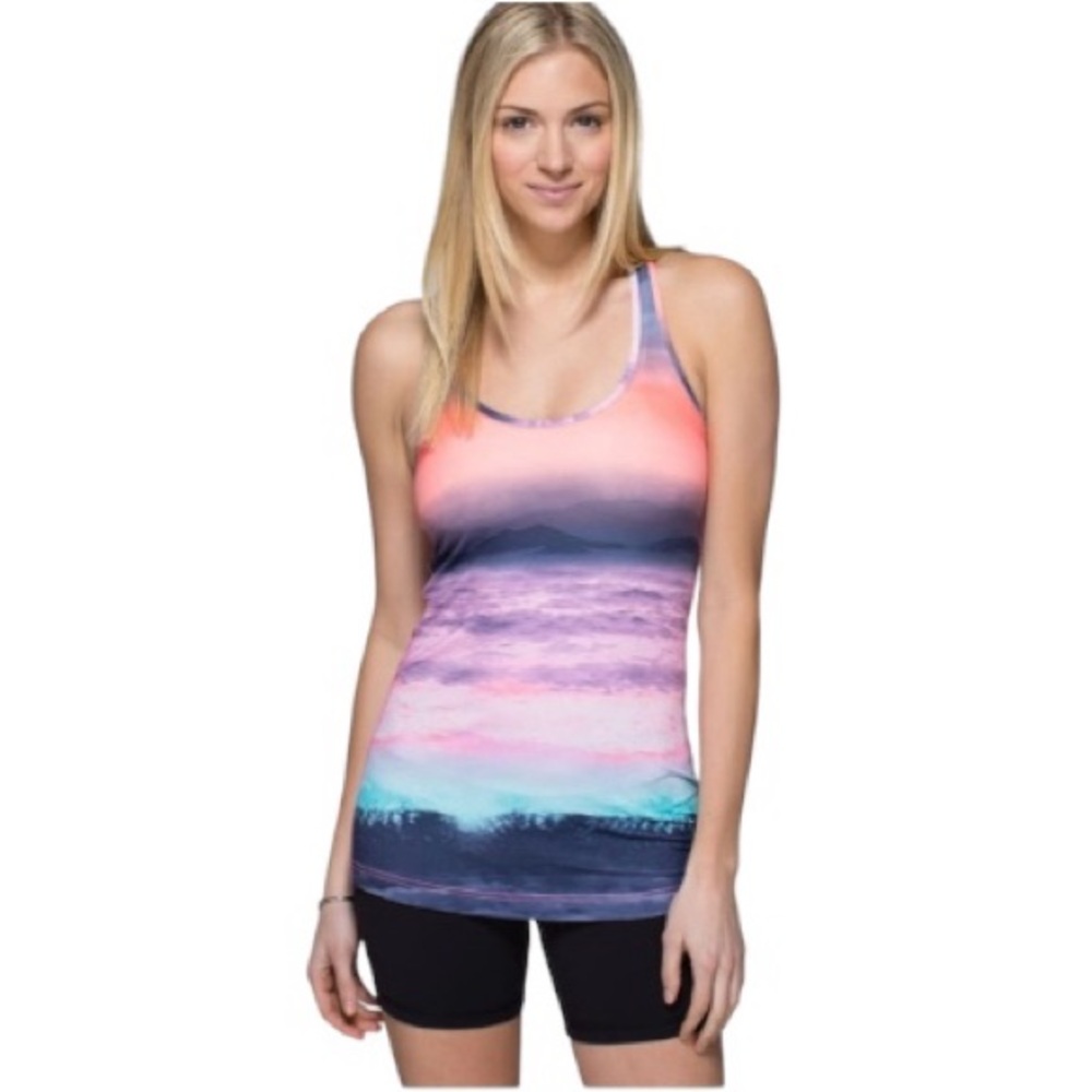 LULULEMON | COOL RACERBACK Light Luon wear w fave Sports Bra Tank, Tee, Workout